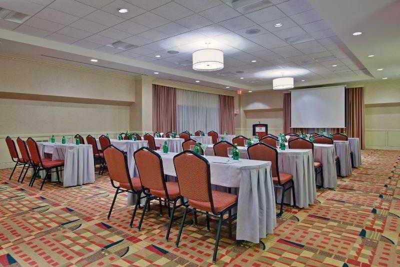 Montreal By Ihg 4* Laval
