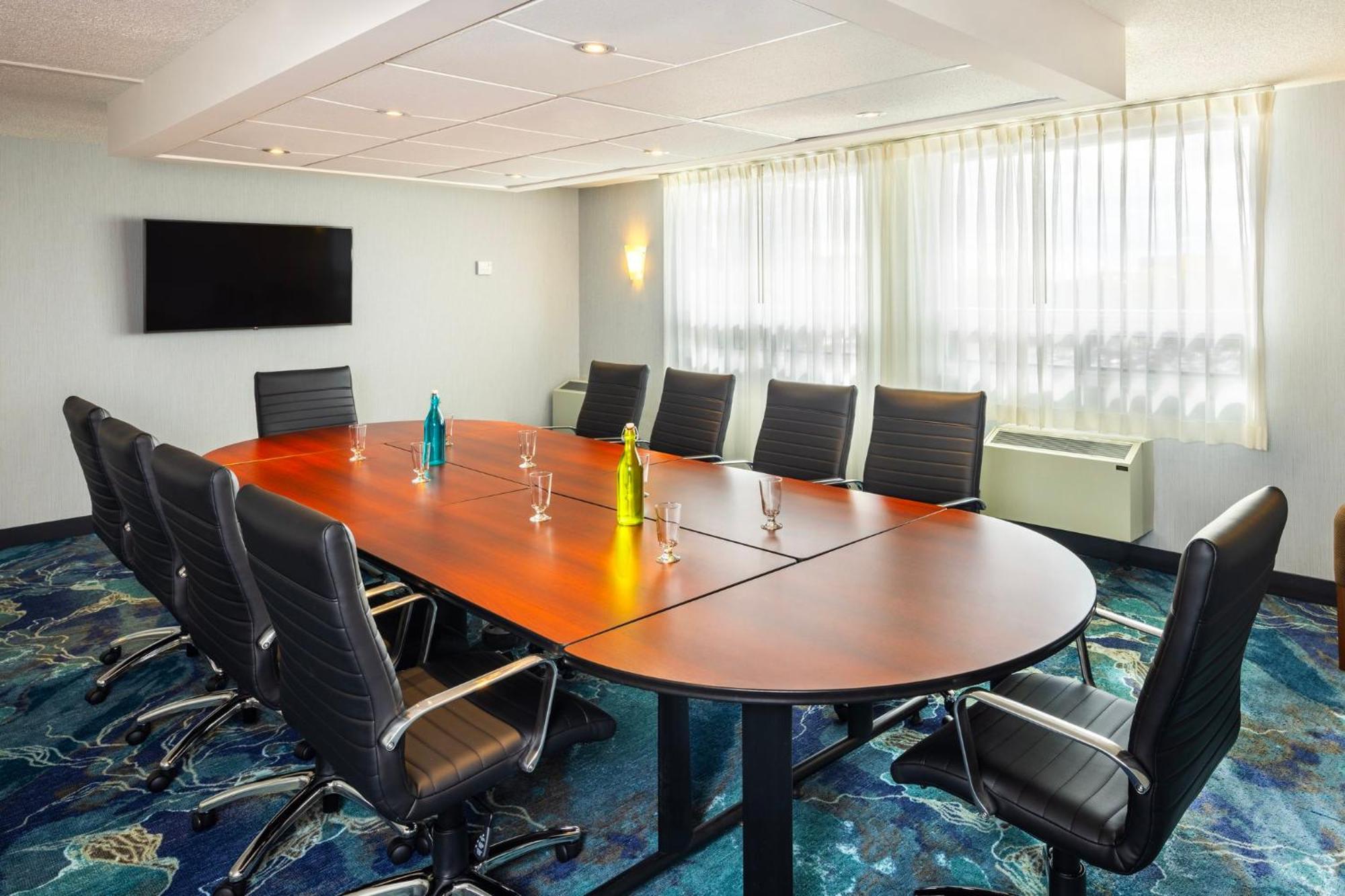 Hotel Montreal By Ihg 4*